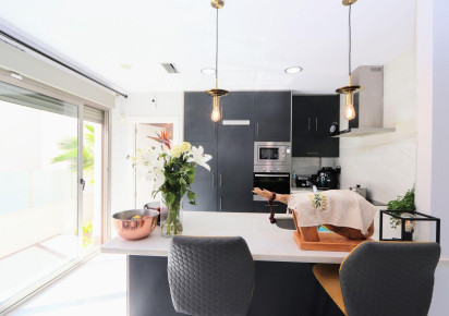 Resale · Chalet · Orihuela Costa · villamartin