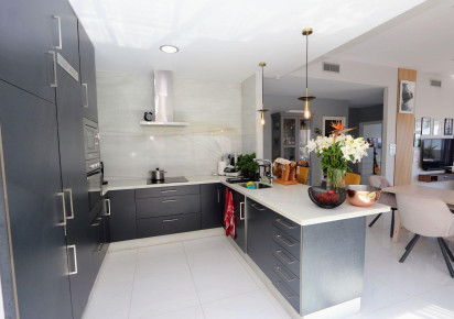 Resale · Chalet · Orihuela Costa · villamartin
