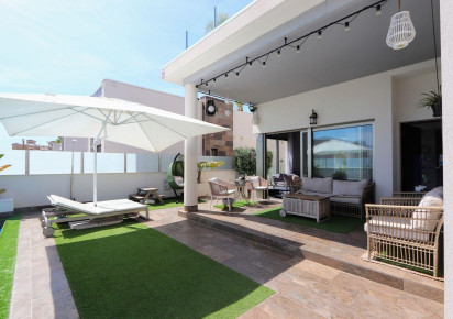 Resale · Chalet · Orihuela Costa · villamartin