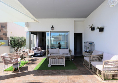 Resale · Chalet · Orihuela Costa · villamartin