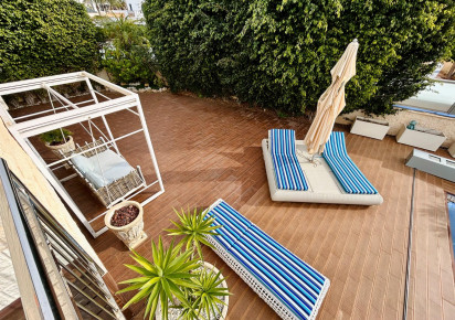 Resale · Chalet · Torrevieja · La mata