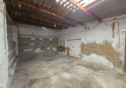 Resale · Country house · Catral