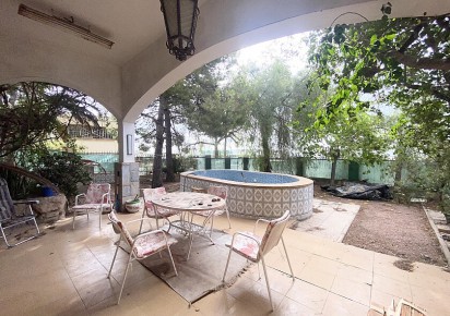 Resale · Country house · Crevillente