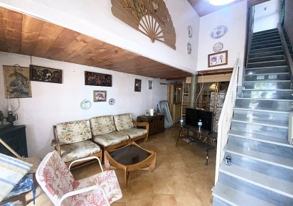 Resale · Country house · Crevillente