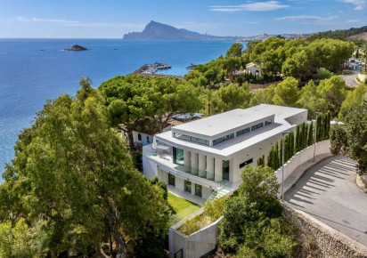 Resale · detached house · Altea