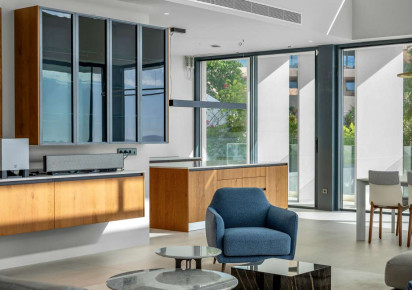 Resale · detached house · Altea