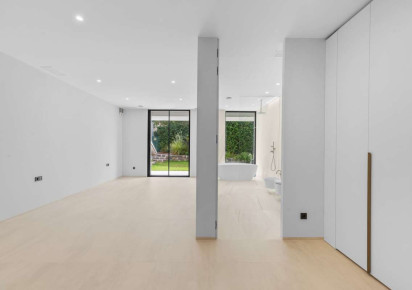 Resale · detached house · Altea