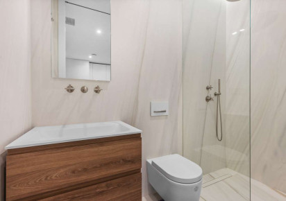 Resale · detached house · Altea