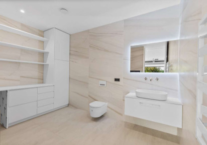 Resale · detached house · Altea