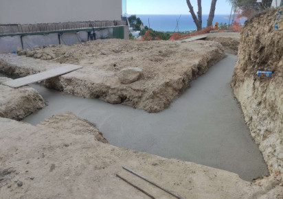 Resale · detached house · Altea