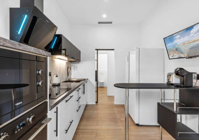 Resale · detached house · Altea