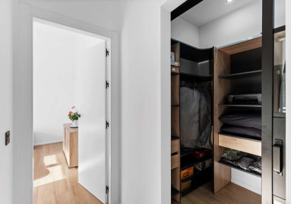 Resale · detached house · Altea