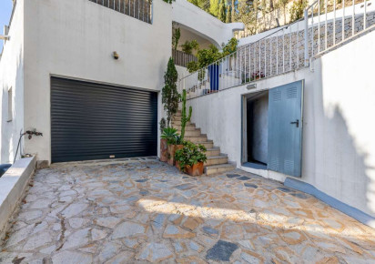 Resale · detached house · Benissa