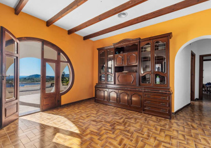 Resale · detached house · Benissa