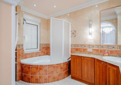 Resale · detached house · Calpe