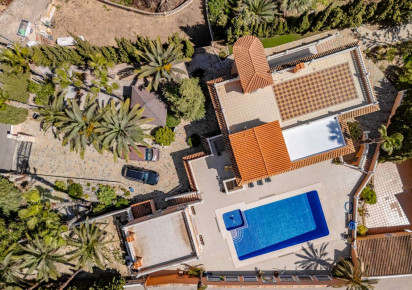 Resale · detached house · Calpe