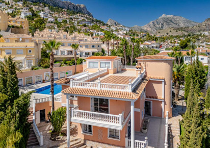Resale · detached house · Calpe