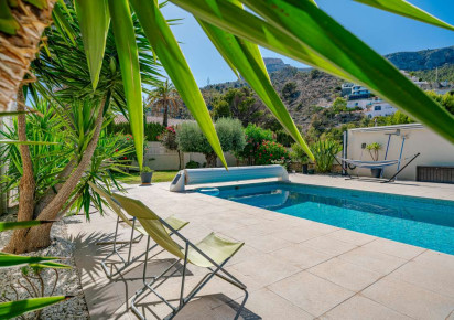 Resale · detached house · Calpe