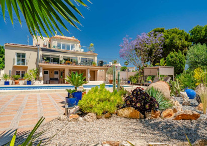 Resale · detached house · Calpe