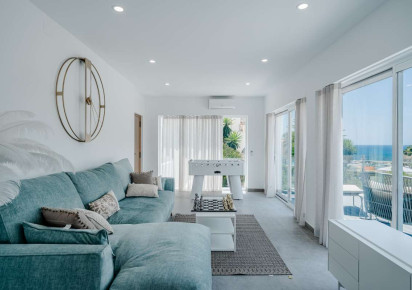 Resale · detached house · Calpe