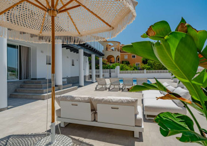 Resale · detached house · Calpe