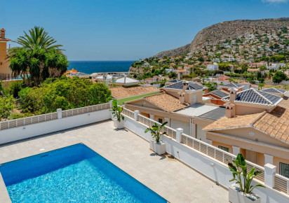 Resale · detached house · Calpe
