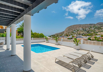 Resale · detached house · Calpe