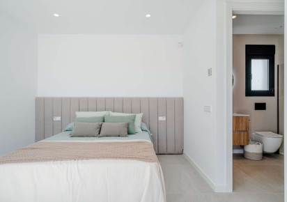 Resale · detached house · Calpe