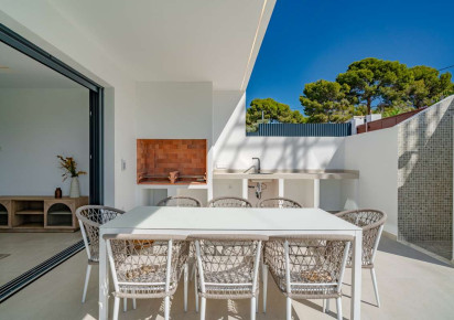 Resale · detached house · Calpe