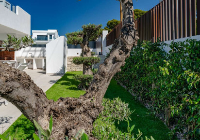 Resale · detached house · Calpe