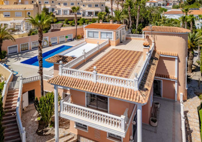 Resale · detached house · Calpe