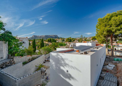 Resale · detached house · Calpe