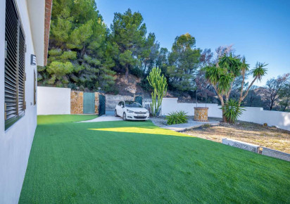 Resale · detached house · Calpe