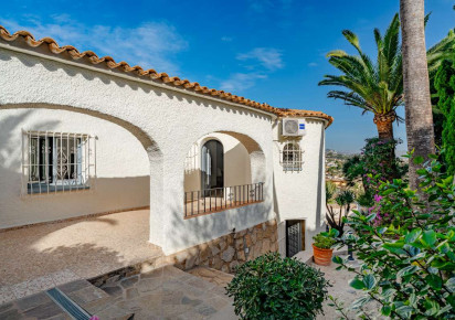 Resale · detached house · Calpe