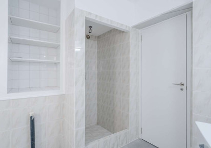 Resale · detached house · Calpe