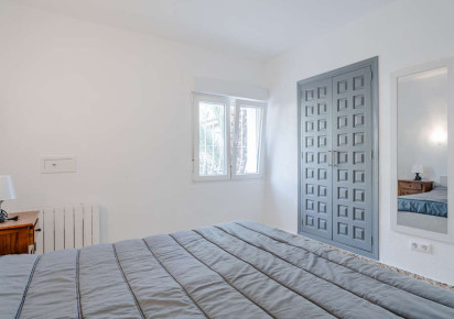 Resale · detached house · Calpe