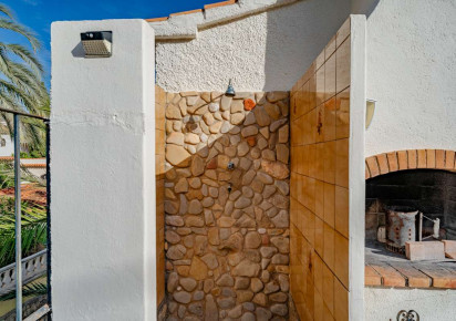 Resale · detached house · Calpe