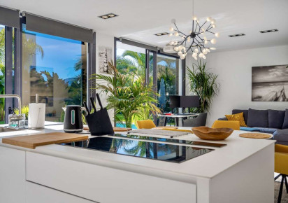 Resale · detached house · Calpe