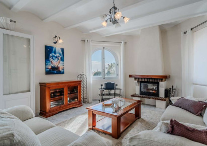 Resale · detached house · Calpe