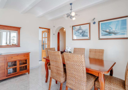 Resale · detached house · Calpe