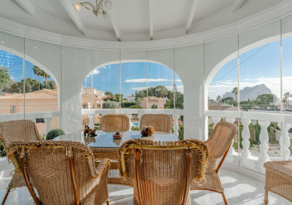 Resale · detached house · Calpe