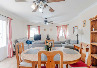 Resale · detached house · Calpe