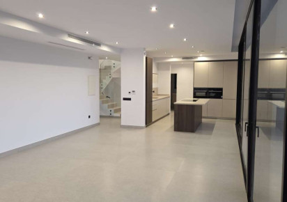 Resale · detached house · Calpe