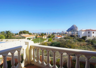 Resale · detached house · Calpe