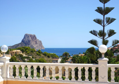 Resale · detached house · Calpe