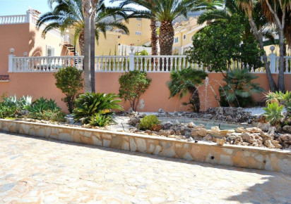 Resale · detached house · Calpe