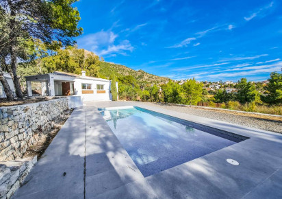 Resale · detached house · Calpe