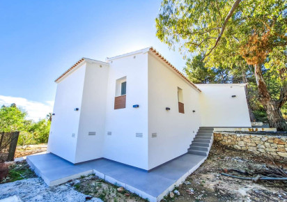 Resale · detached house · Calpe