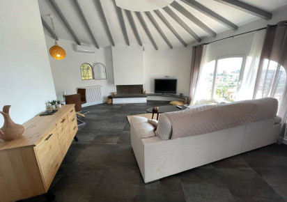 Resale · detached house · Calpe