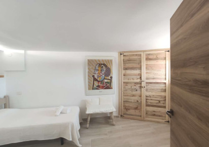 Resale · detached house · Calpe